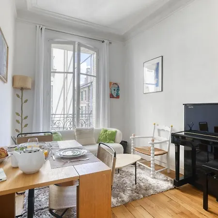 Lovely & Quiet 1 Bdr Flat At The Luxury 16th Apartmán